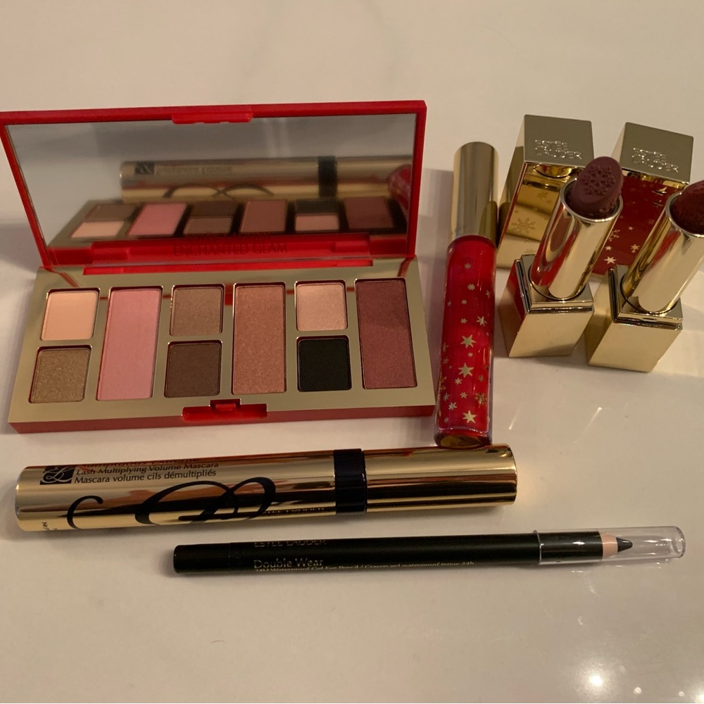 Estée Lauder makeup bundle w/ eye palette